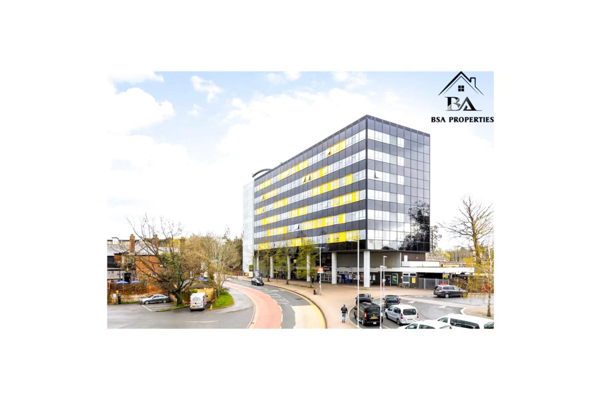 City Centre Apartment Close To Ascot & Legoland Sleep Upto 4 Guests - Parking On Request! Bracknell Exteriér fotografie